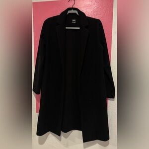 🧥 Zara Classic Black Peacoat – Tailored Wool-Blend Winter Staple